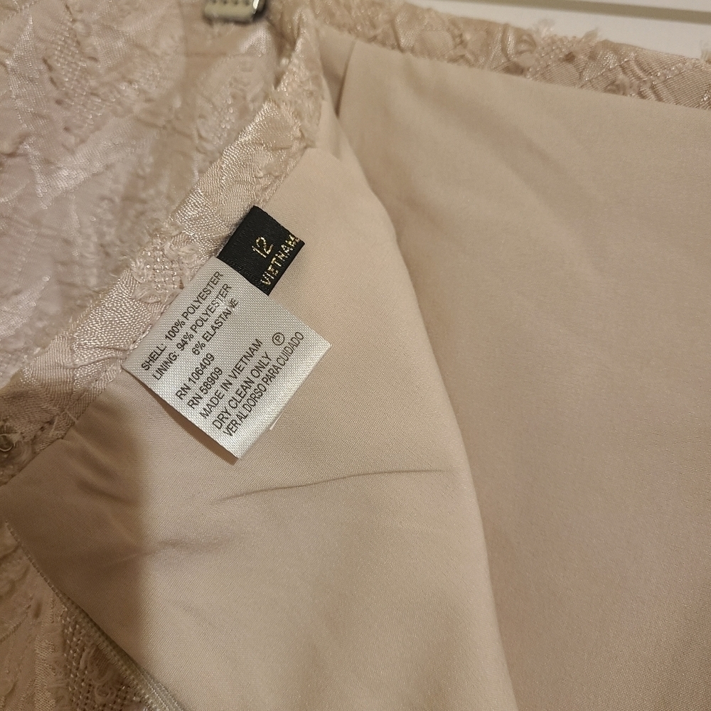 Preston & York Pencil Skirt - Picture 5 of 6